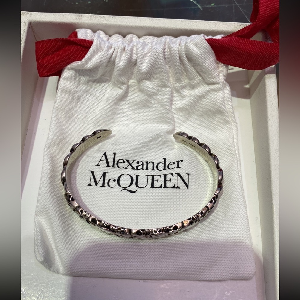 Alexander McQueen - Silver skull bracelet